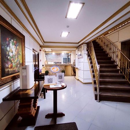 Spring Plaza Hotel Dasmarinas Ngoại thất bức ảnh