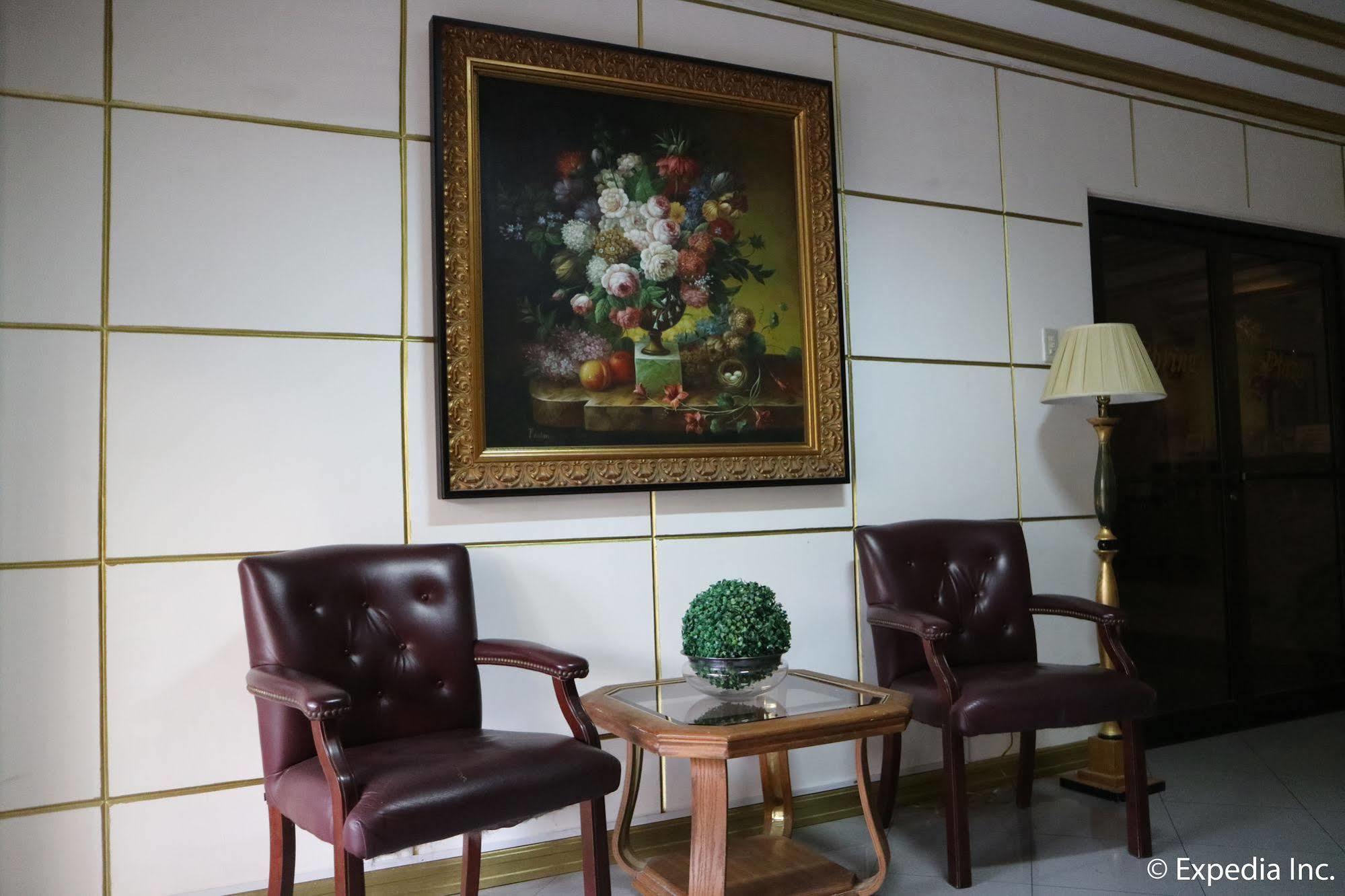 Spring Plaza Hotel Dasmarinas Ngoại thất bức ảnh